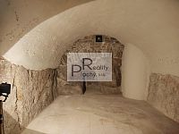 Pronájem vinného sklepa v centru Znojma - 4.jpg