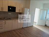 Prodej nového bytu 2+kk s terasou Hevlín - 12.jpg