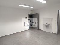 K pronájmu  nové komerční prostory v Hevlíně - 4.jpg