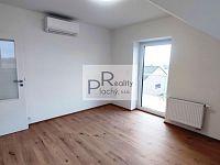 Prodej moderního bytu 2+kk s balkonem Hevlín okr.Znojmo - 4.jpg