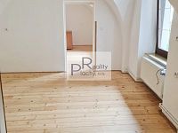 Pronájem bytu 2+1 v historickém centru města Znojma - 4.jpg