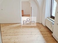 Pronájem bytu 2+1 ve Znojmě - 3.jpg