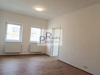 Moderní bezbariérové bydlení 2+1 s terasou a zahrádkou - 3.jpg