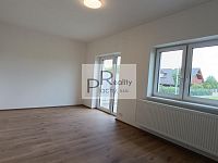 Moderní bezbariérové bydlení 2+1 s terasou a zahrádkou - 4.jpg