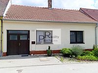 Rodinný dům 2+1 se zahradou v Hrušovanech nad Jevišovkou