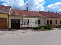 Rodinný dům 2+1 se zahradou v Hrušovanech nad Jevišovkou - IMG_20260615_104357.jpg