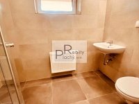 Novostavba 2+kk s terasou a zahradou. okr. Znojmo - 8.jpg