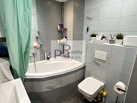 Pronájem pěkného bytu 3+kk v klidné části Pohořelic u Brna - 7.jpg