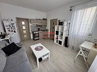 Pronájem bytové jednotky 2+kk 52 m2 s parkovacím stáním v centru Tábora