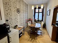 Prodej bytové jednotky 3+1 s pracovnou 104 m2 v centru Tábora - kuchyně