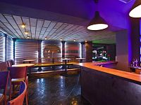 Prodej komerčního objektu s prosperující restaurací, barem a diskotékou v centru Veselí nad Lužnicí - Disco14.jpg