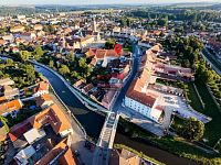 Prodej komerčního objektu v centru Soběslavi - zavedený bowling, bar, prodejna a kanceláře - DJI_20250613134753_0075_D-1.jpg