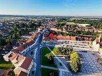 Prodej komerčního objektu v centru Soběslavi - zavedený bowling, bar, prodejna a kanceláře - DJI_20250613135101_0085_D-1.jpg