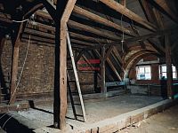 Prodej komerčního objektu v centru Soběslavi - zavedený bowling, bar, prodejna a kanceláře - DSC08542.jpg