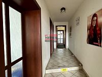 Prodej komerčního objektu v centru Soběslavi - zavedený bowling, bar, prodejna a kanceláře - IMG_3666.jpg