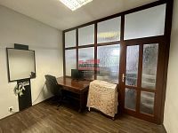 Prodej komerčního objektu v centru Soběslavi - zavedený bowling, bar, prodejna a kanceláře - IMG_3908.jpg