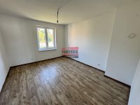 Prodej RD 5+1 v Sezimově Ústí - Pokoj