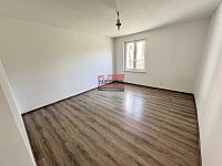 Prodej RD 5+1 v Sezimově Ústí - Pokoj