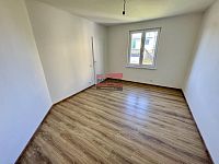 Prodej RD 5+1 v Sezimově Ústí - Pokoj