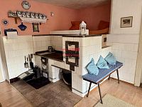 Prodej venkovské usedlosti v Božejovicích - pec