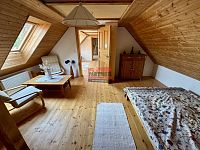 Prodej chalupy v Božejovicích - pokoj podkroví