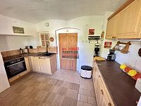 Prodej venkovské usedlosti v Božejovicích - kuchyně