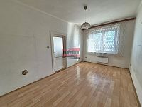 Prodej řadového RD 4+2, 180 m², Plzeň - Skvrňany - 4.jpg