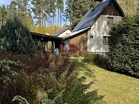 Prodej rekreačního objektu v Hůrce, městské části Horní Planá - zahrada