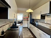 Prodej 1/2 bytového domu, Praha 9 - Hloubětín, ul. Poděbradská - IMG_6125.jpeg