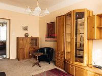 Prodej 1/2 bytového domu, Praha 9 - Hloubětín, ul. Poděbradská - DSC07556 (1) (kopie).jpeg