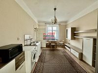 Prodej 1/2 bytového domu, Praha 9 - Hloubětín, ul. Poděbradská - IMG_6150.jpeg