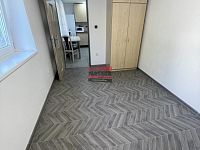 Pronájem rodinného domu 3+1 v Měšicích, městské části Tábora - pokoj