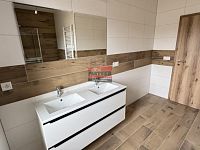 Prodej novostavby RD 4+kk v Podolí I. - koupelna