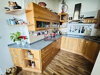 Prodej bytové jednotky 3+1 s pracovnou 121 m2 v centru Tábora - kuchyně