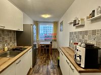 Pronájem bytu 3+1, 78m2, lodžie, sklep - Praha 4 - Michle - IMG_8212.jpeg