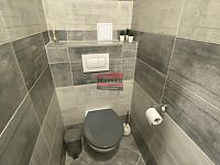 Pronájem bytové jednotky 2+kk 42 m2 s parkovacím stáním v centru Tábora - IMG_7794.jpg