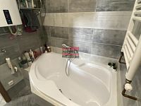 Pronájem bytové jednotky 2+kk 42 m2 s parkovacím stáním v centru Tábora - IMG_7795.jpg