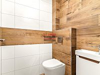 Prodej novostavby RD 4+kk v Podolí I. - toaleta