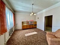 Prodej rodinného domu 4+1 s garáží ve Veselí nad Lužnicí - IMG_8659.jpeg