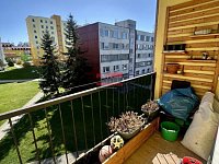 Prodej prostorného bytu 3+1 s lodžií v centru Veselí nad Lužnicí - Blatské sídliště - IMG_9379.jpeg