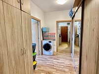 Prodej prostorného bytu 3+1 s lodžií v centru Veselí nad Lužnicí - Blatské sídliště - IMG_9402.jpeg