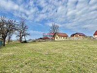 Prodej stavebního pozemku o výměře 998m2 v obci Šebířov - IMG_8985.jpeg