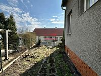 Prodej rodinného domu o užitné ploše 218m2 s pozemkem o výměře 877m2 v Malšicích - IMG_9125.jpeg