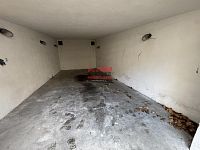 Pronájem garáže 30,5 m2 v centru Bechyně - garáž