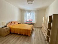 Pronájem prostorného bytu 4+1, 107m2 s balkonem v Táboře, ulice Husinecká - IMG_0622.jpg