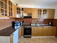 Pronájem prostorného bytu 4+1, 107m2 s balkonem v Táboře, ulice Husinecká - IMG_0631.jpg