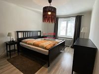 Pronájem prostorného bytu 4+1, 107m2 s balkonem v Táboře, ulice Husinecká - IMG_0637.jpg