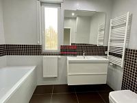 Pronájem prostorného bytu 3+kk, 101m2 s lodžií a balkonem v Táboře - IMG_7244.jpg