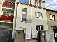 Pronájem bytu 1+1 se zahrádkou, Praha - Libeň - IMG_3043.jpg