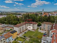 Prodej bytu 3+1 s balkonem a garáží v Písku - bytový dům